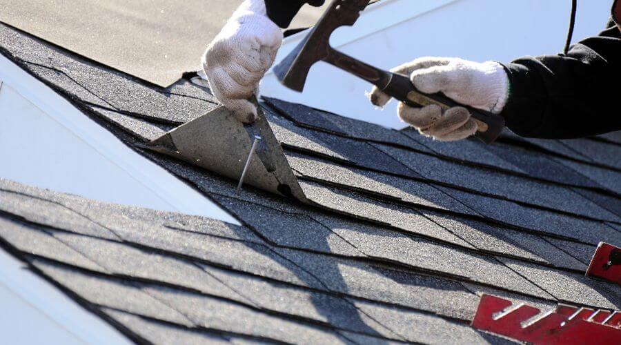 Professional gutter cleaning in Hague, ND